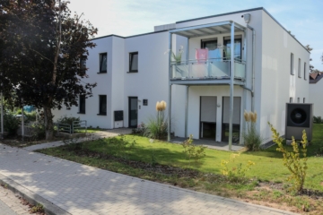 Exklusive Wohnung mit Sonnenbalkon, 32825 Blomberg, Erdgeschosswohnung